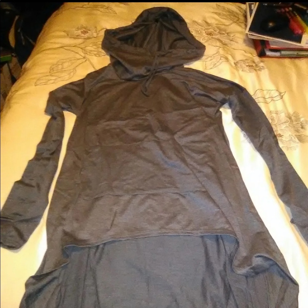 Grey tunic style hoodie!
